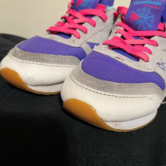 Reebok tennis shoes - Picture 14 of 15